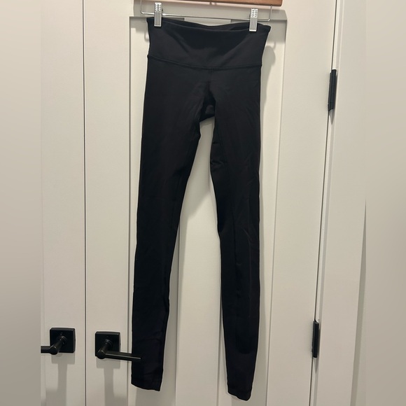 Lululemon Black High-Waisted Leggings - Picture 1 of 3